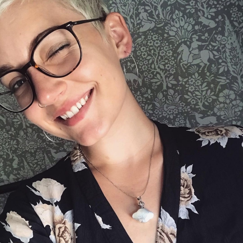 Meet your Posher, Alexandra